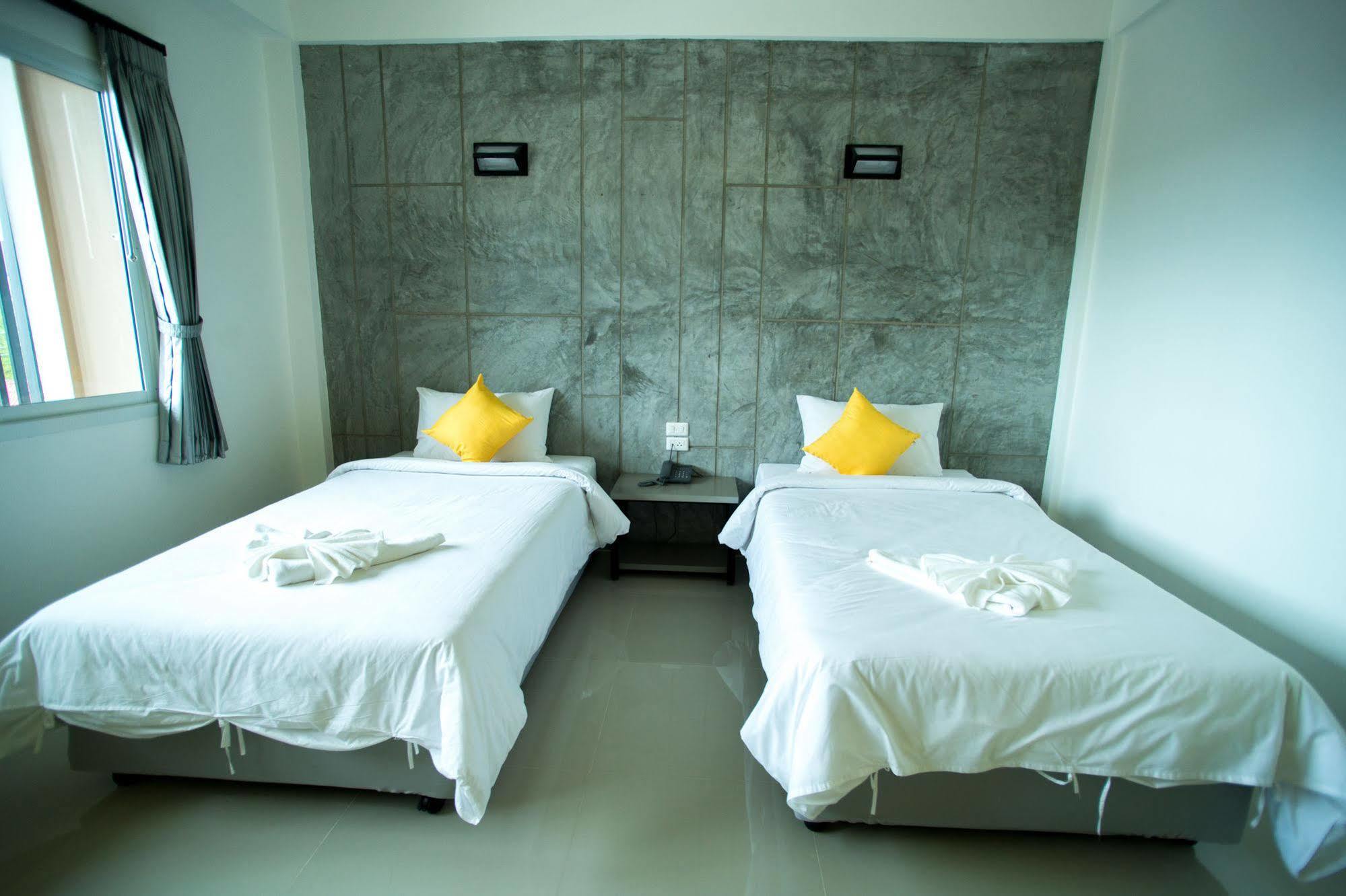 סוראט תאני Bun Hotel מראה חיצוני תמונה